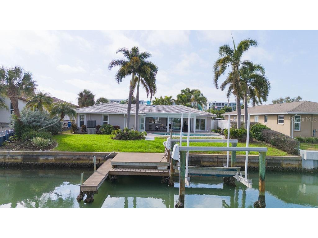 3807 48th Avenue S Saint Petersburg FL 33711 TB8465590 image45