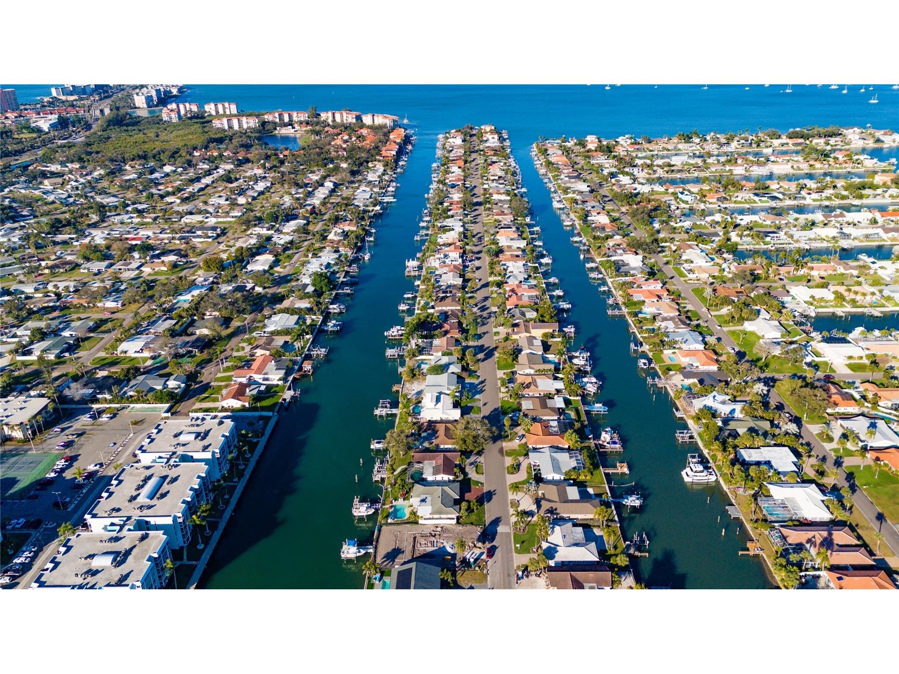 3807 48th Avenue S Saint Petersburg FL 33711 TB8465590 image50