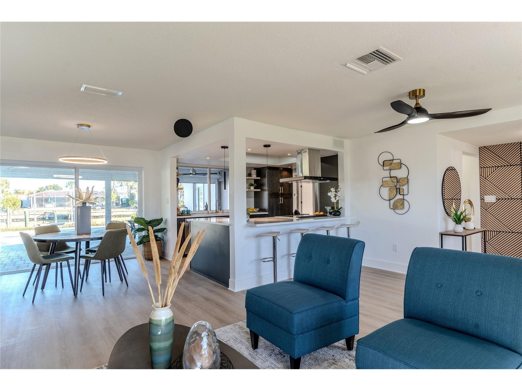 3807 48th Avenue S Saint Petersburg FL 33711 TB8465590 image9