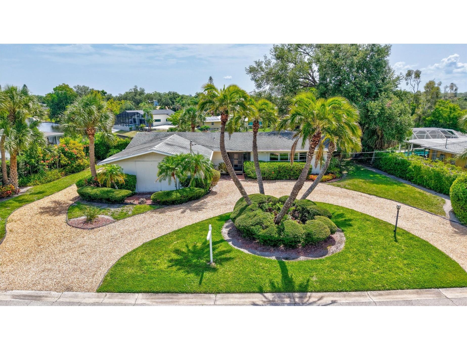3807 Jaffa Drive Sarasota FL 34239 - PHILLIPPI CREEK A4698939 image2