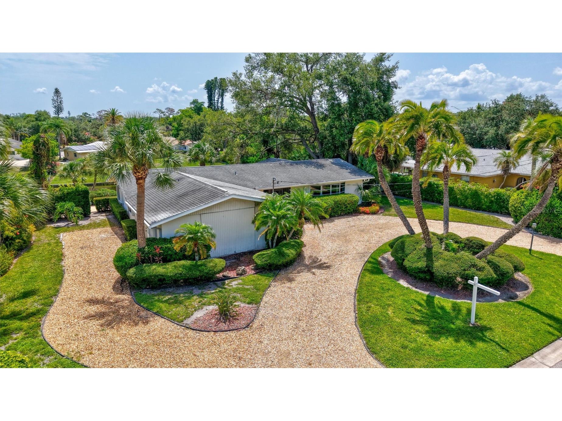 3807 Jaffa Drive Sarasota FL 34239 - PHILLIPPI CREEK A4698939 image3