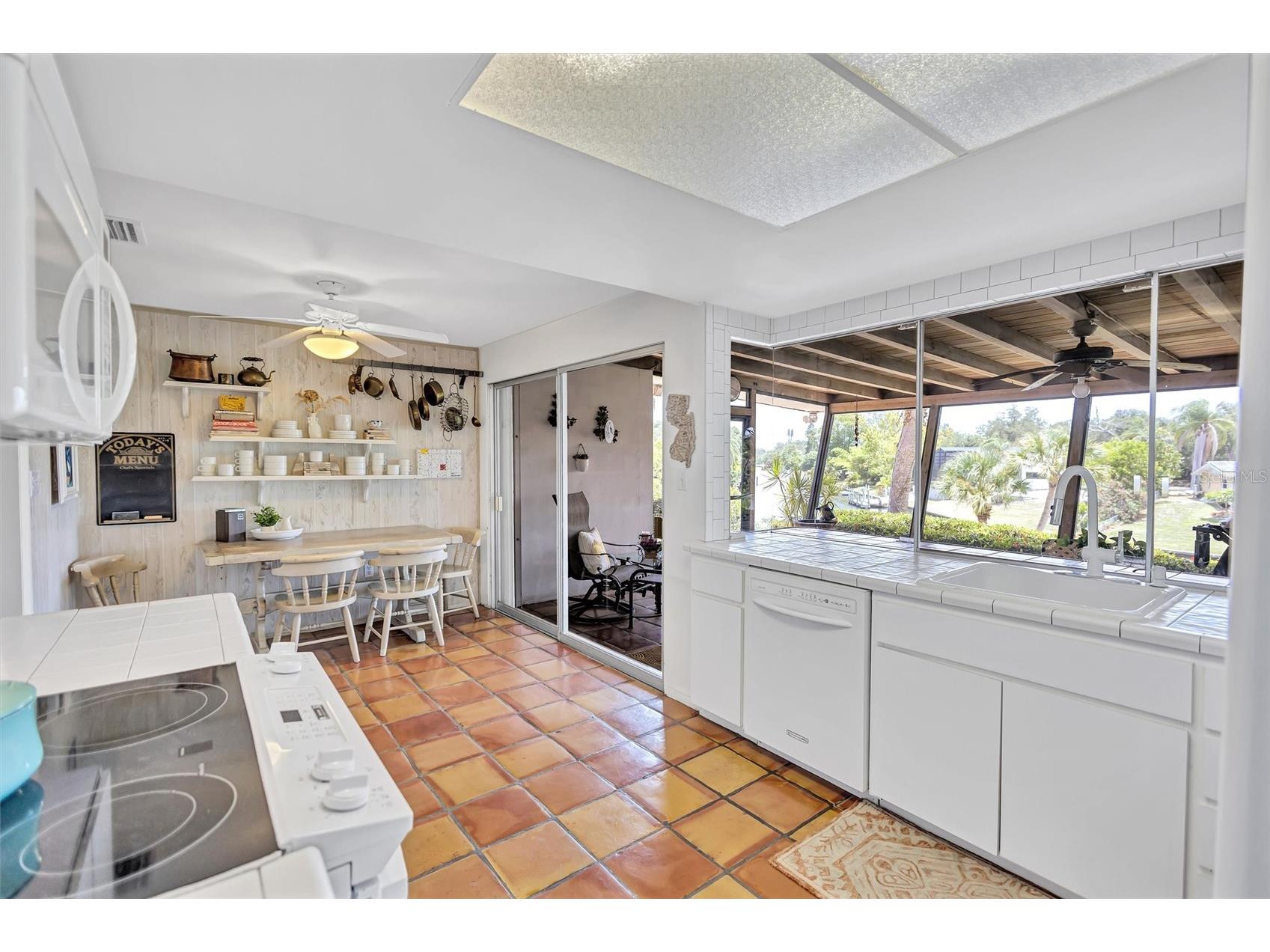3807 Jaffa Drive Sarasota FL 34239 - PHILLIPPI CREEK A4698939 image30