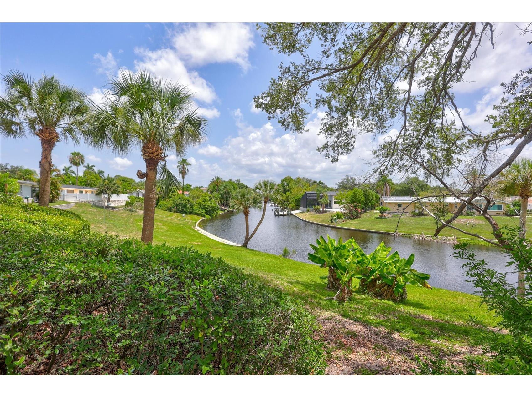 3807 Jaffa Drive Sarasota FL 34239 - PHILLIPPI CREEK A4698939 image60