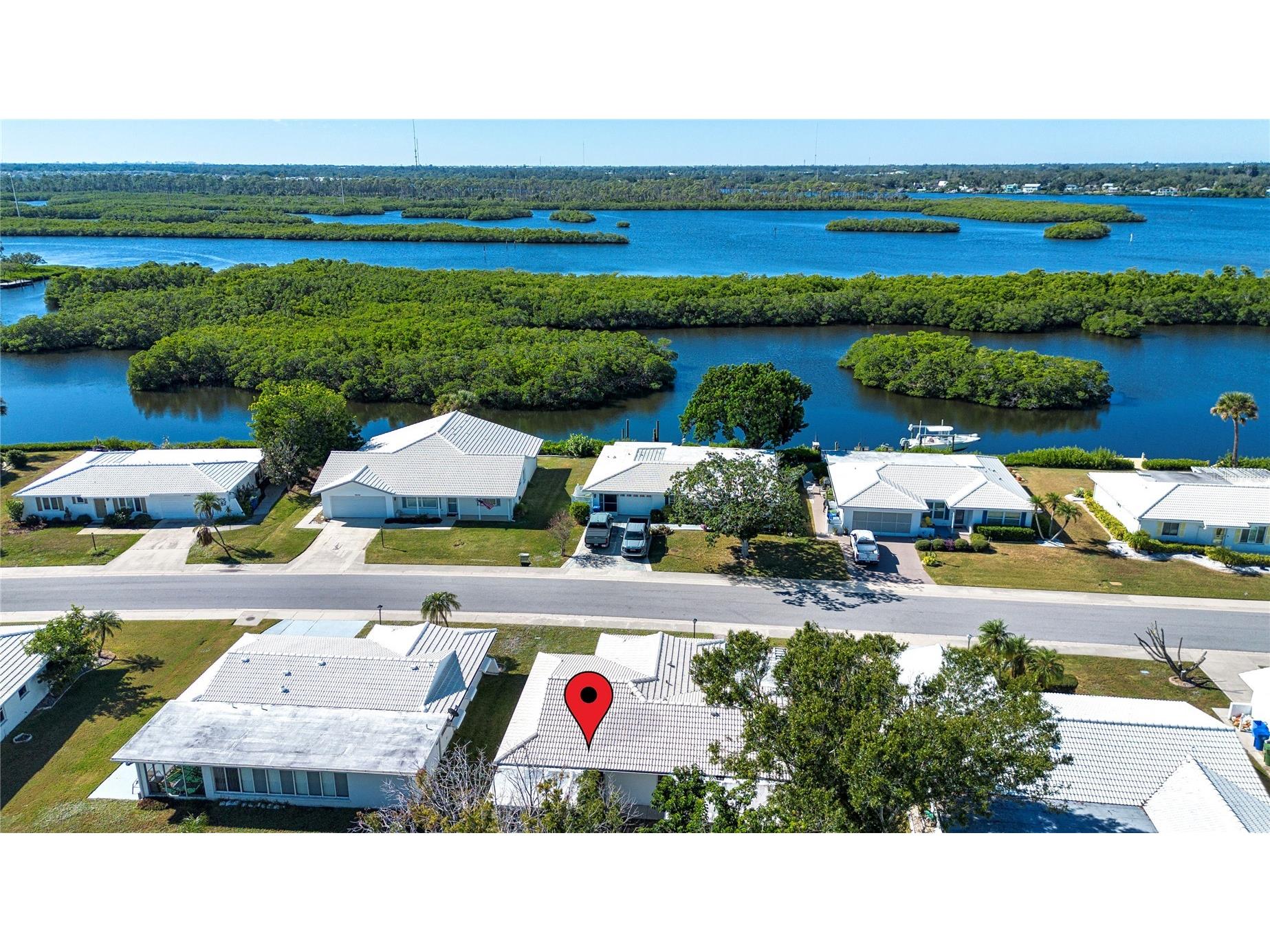 3807 Joyce Drive Bradenton FL 34208 A4681712 image5