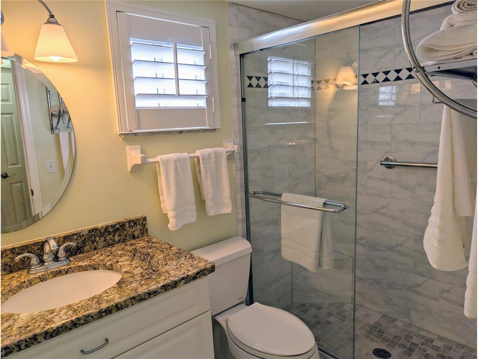 3807 Lake Bayshore Drive #H-416 Bradenton FL 34205 A4685814 image24