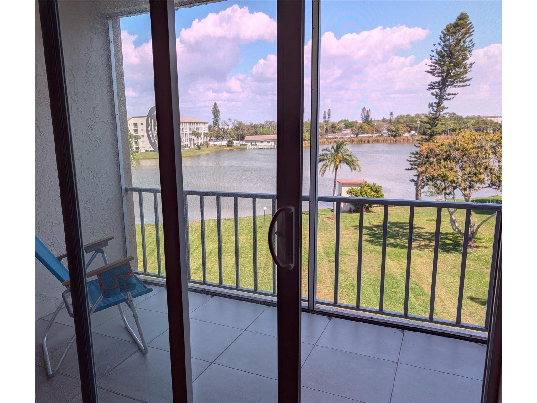 3807 Lake Bayshore Drive #H-416 Bradenton FL 34205 A4685814 image30