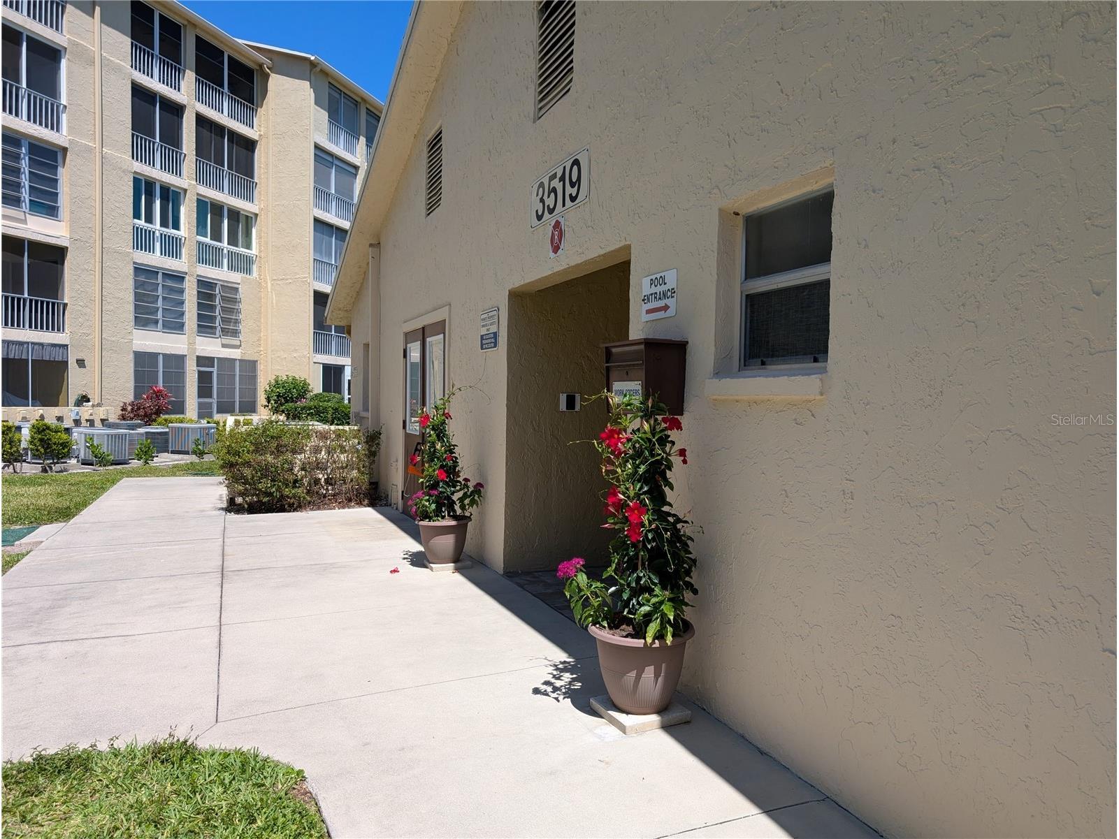 3807 Lake Bayshore Drive #H-416 Bradenton FL 34205 A4685814 image34