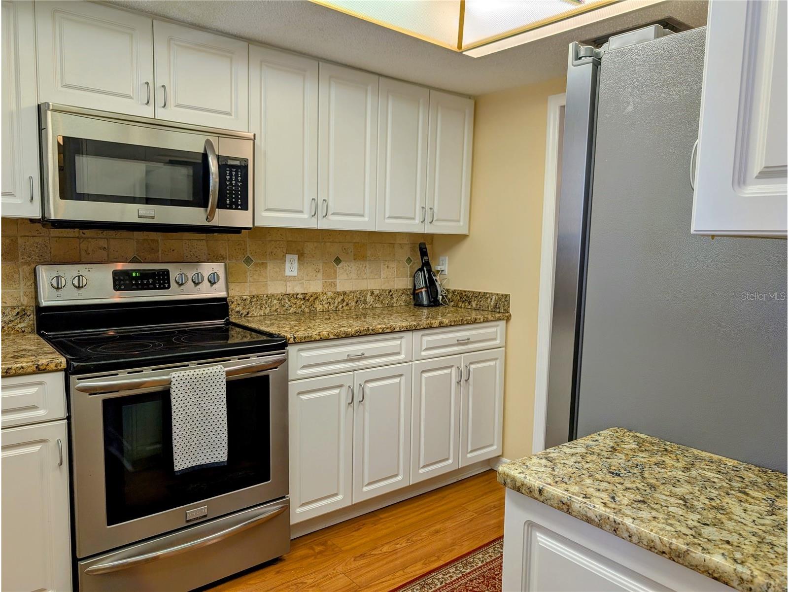 3807 Lake Bayshore Drive #H-416 Bradenton FL 34205 A4685814 image6