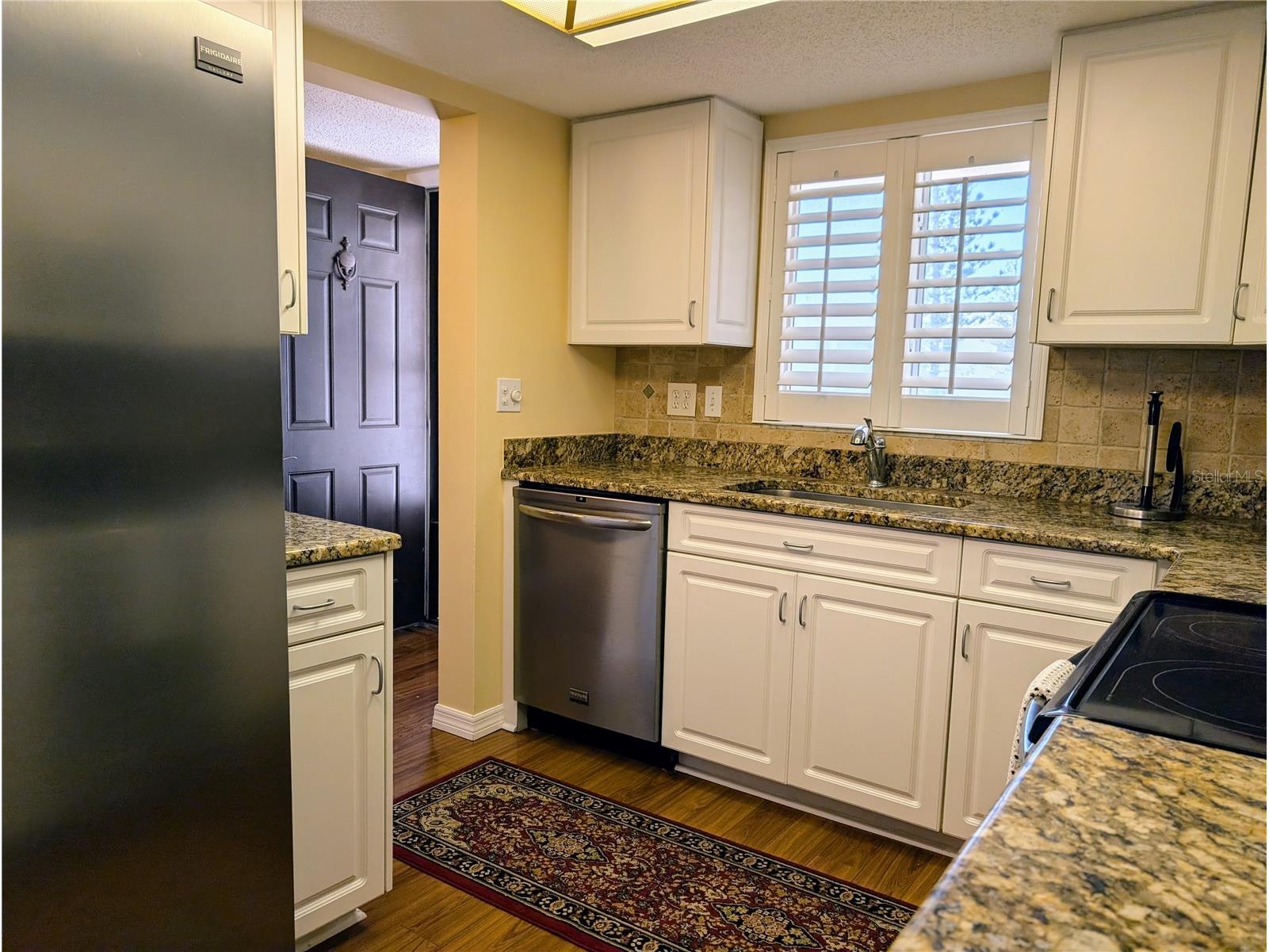 3807 Lake Bayshore Drive #H-416 Bradenton FL 34205 A4685814 image8