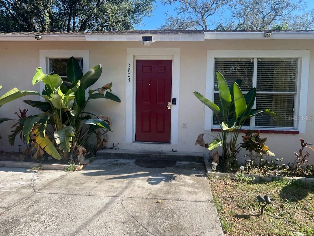 3807 N Garrison Street Tampa FL 33619 TB8460638 image1