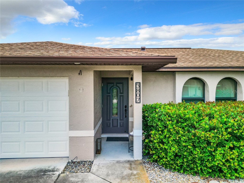 3807 SW 7th Avenue Cape Coral FL 33914 C7517178 image1
