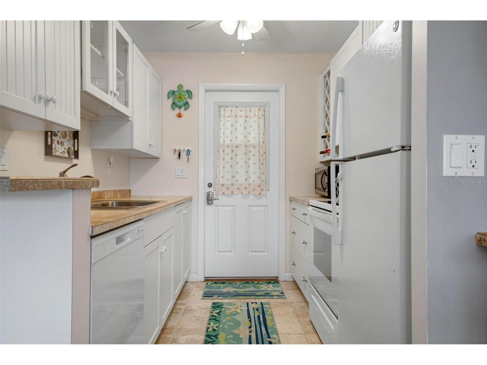 3808 Gulf Of Mexico Drive #E205 Longboat Key FL 34228 A4676427 image2