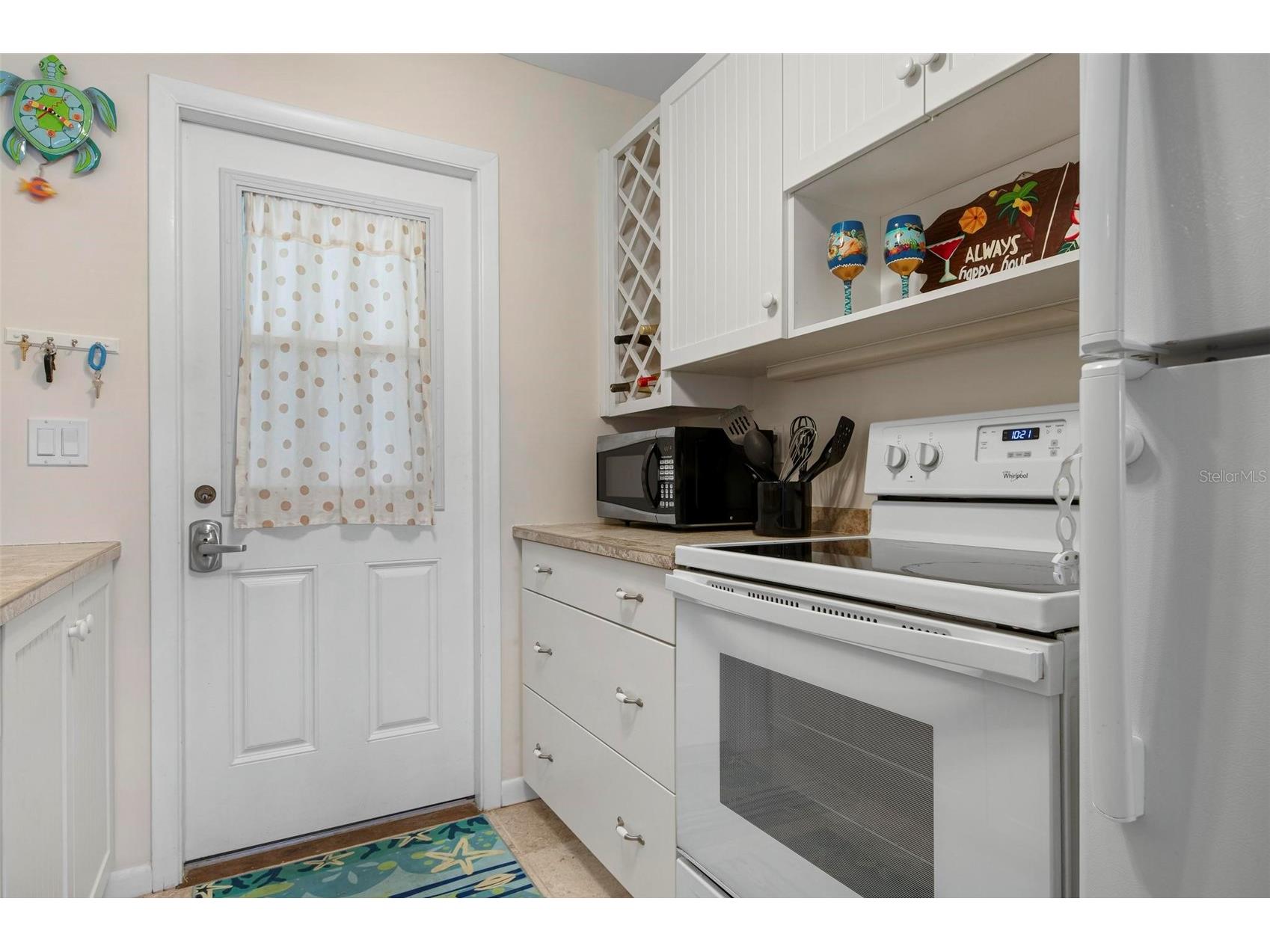 3808 Gulf Of Mexico Drive #E205 Longboat Key FL 34228 A4676427 image3