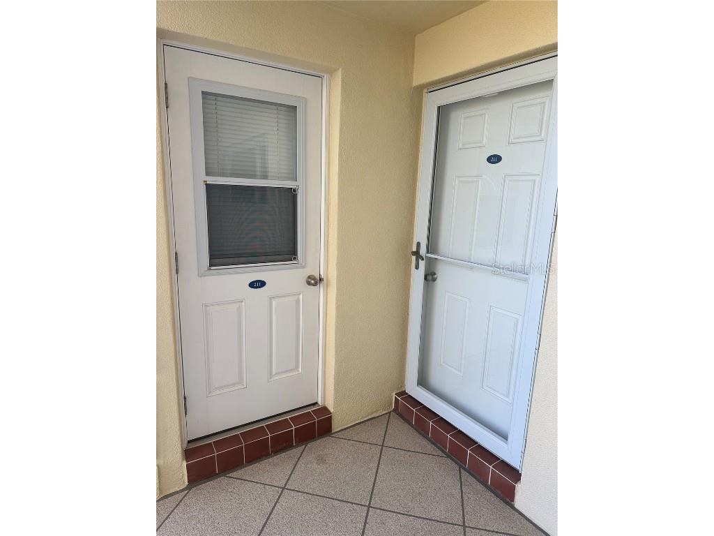 3808 Gulf Of Mexico Drive #E211 Longboat Key FL 34228 A4672681 image2