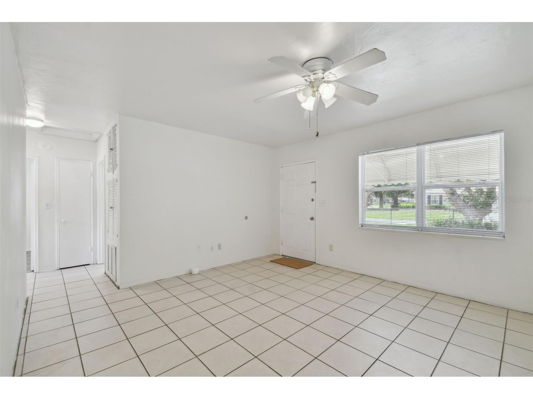 3808 S Grady Avenue Tampa FL 33611 TB8527600 image10