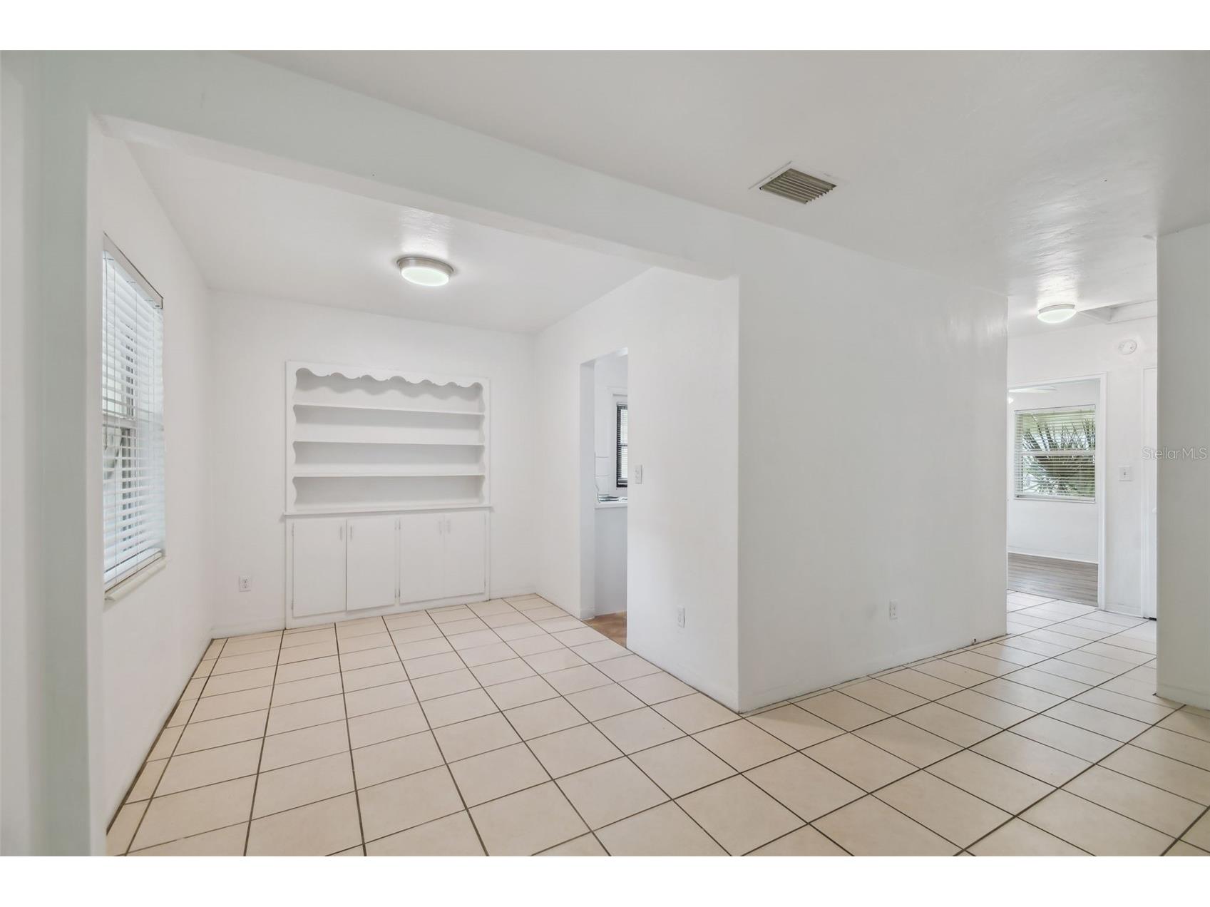 3808 S Grady Avenue Tampa FL 33611 TB8527600 image11