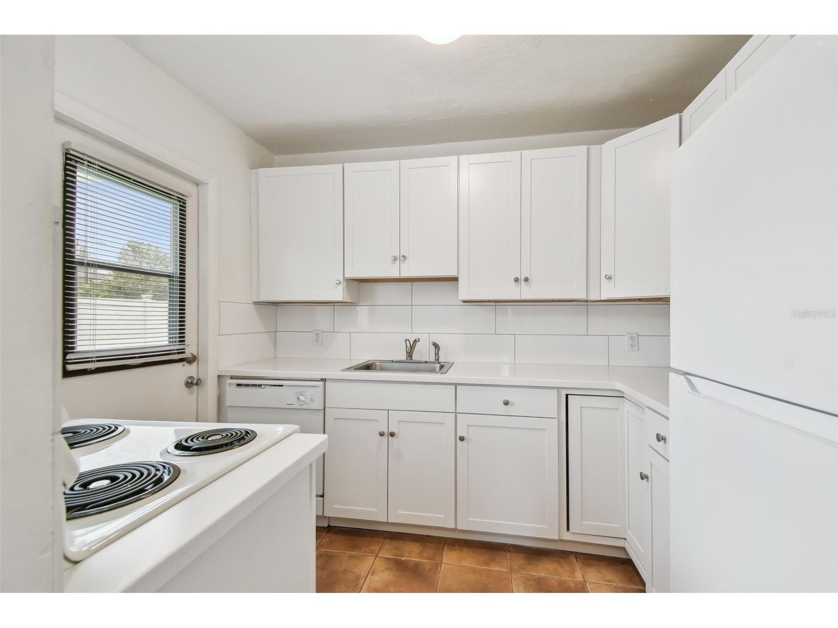 3808 S Grady Avenue Tampa FL 33611 TB8527600 image14
