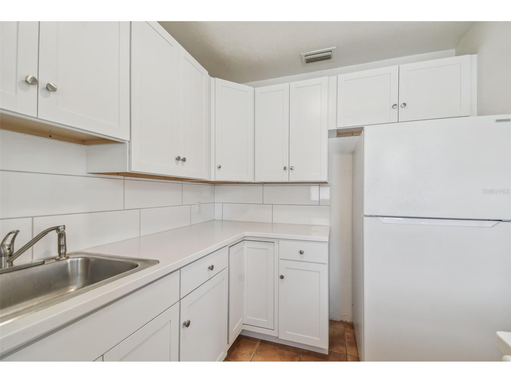 3808 S Grady Avenue Tampa FL 33611 TB8527600 image18