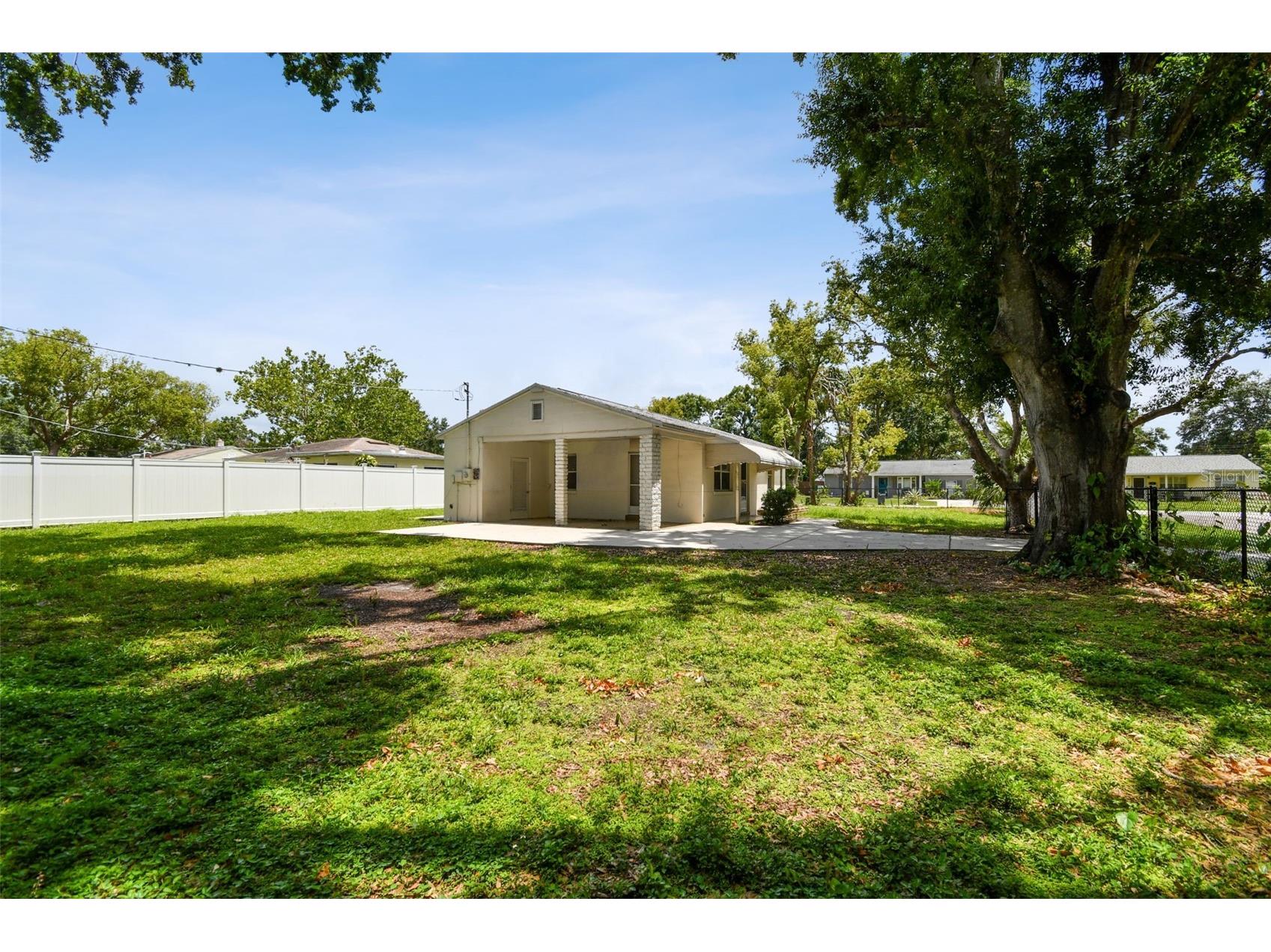 3808 S Grady Avenue Tampa FL 33611 TB8527600 image6