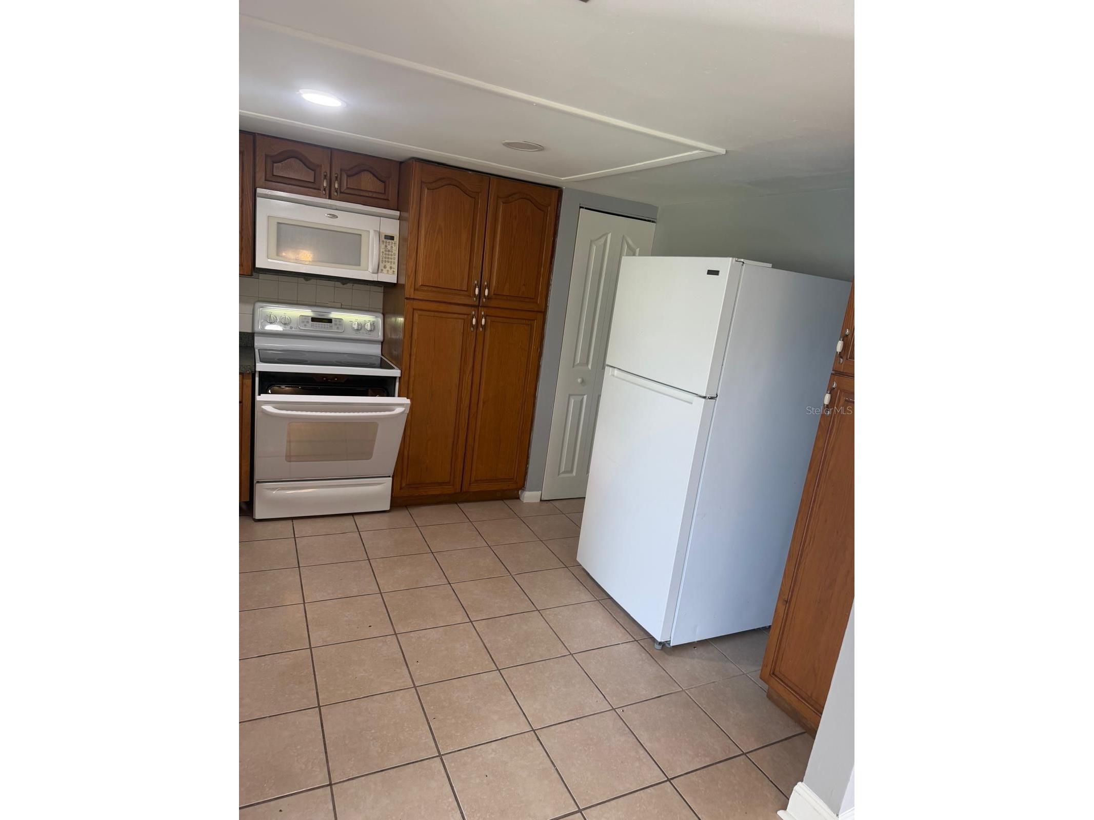 3809 5th Street W Lehigh Acres FL 33971 TB8502904 image2