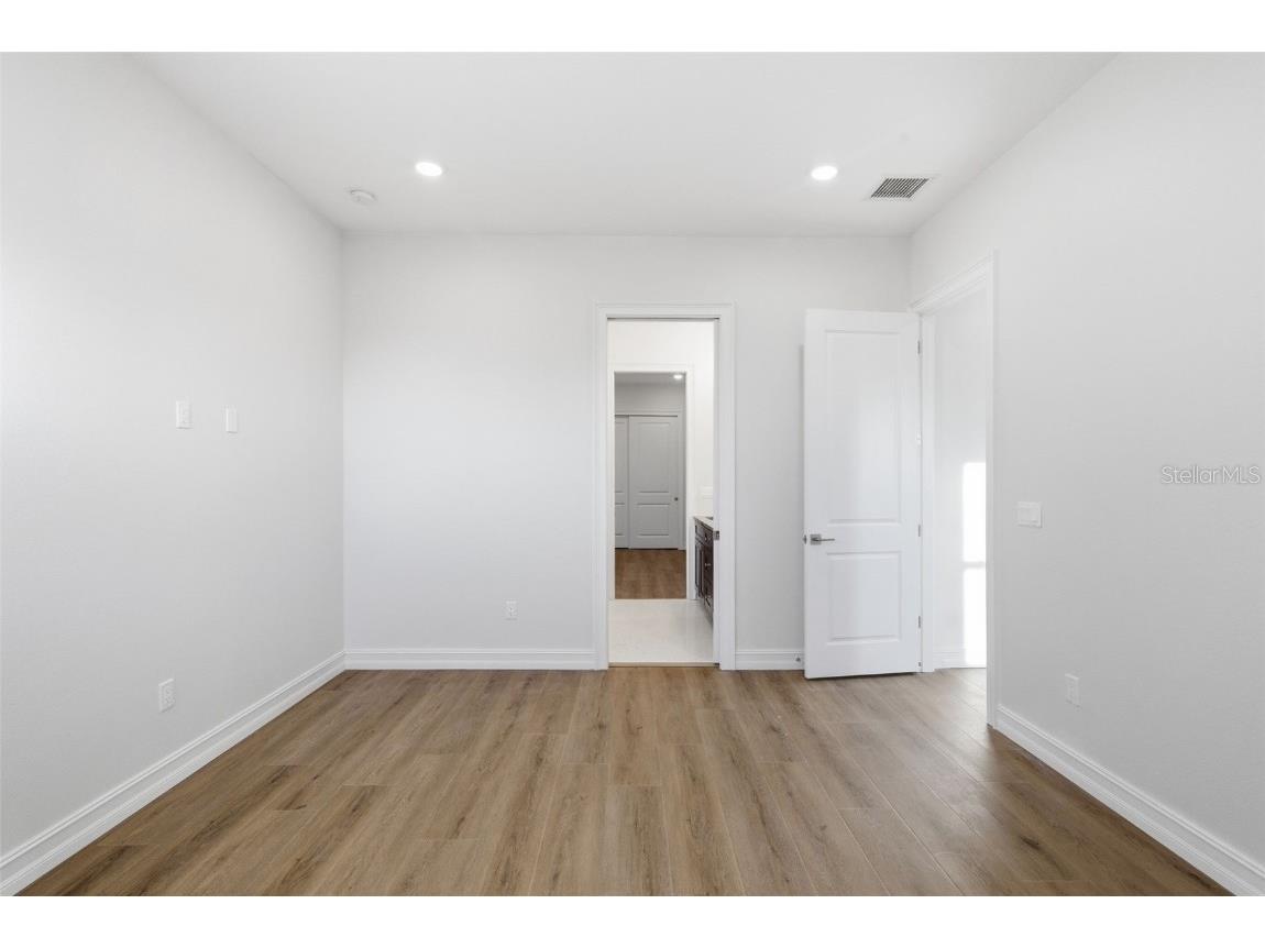 3809 71st Street N Saint Petersburg FL 33709 TB8458124 image31