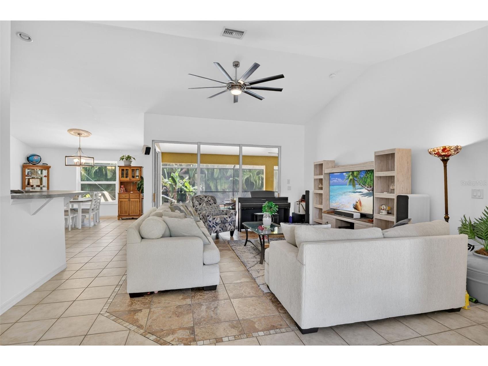 3809 Agualinda Boulevard Cape Coral FL 33914 C7524933 image14