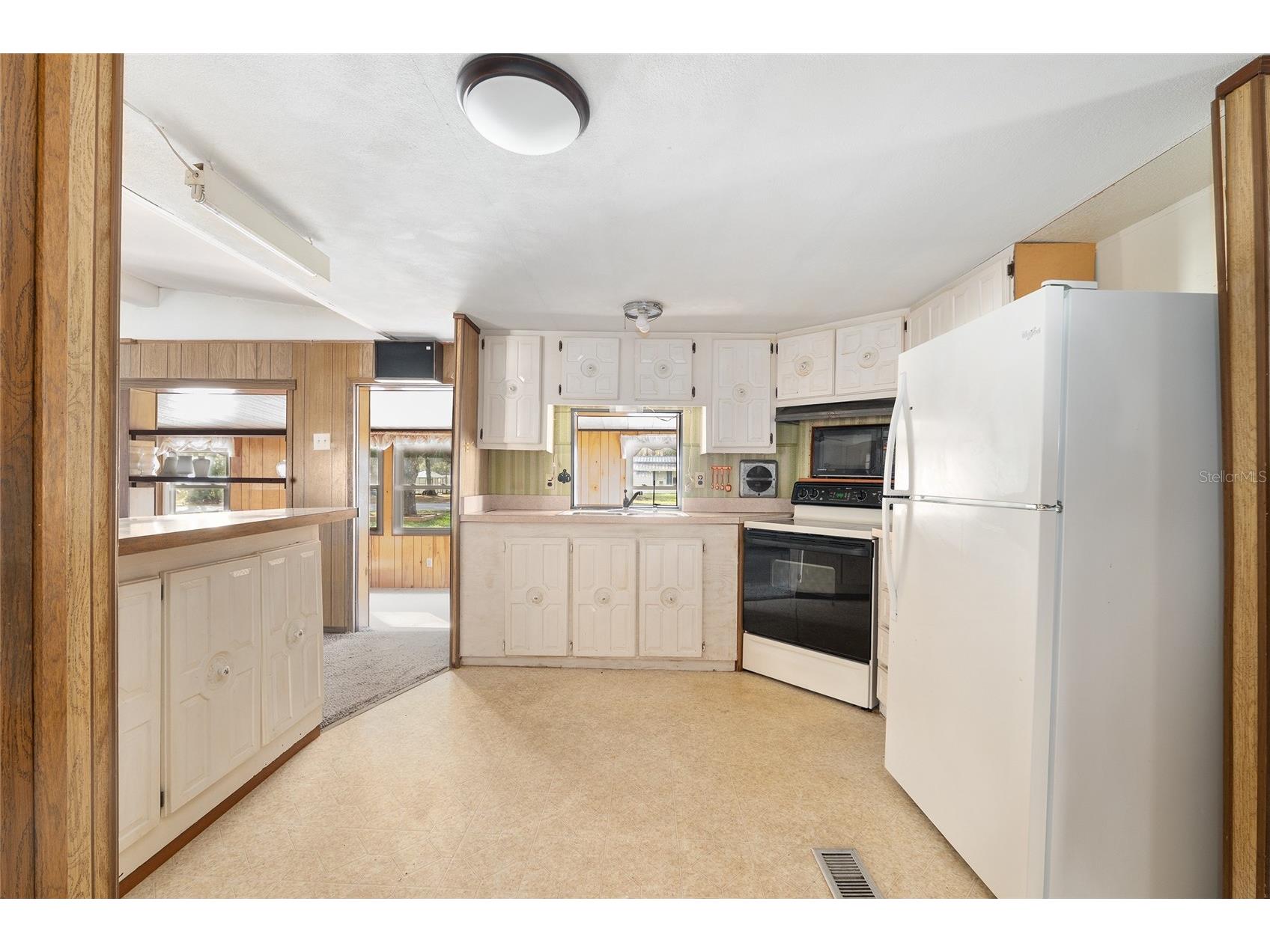 3809 Cr 405n Lake Panasoffkee FL 33538 - LAKE PANASOFFKEE G5106489 image16