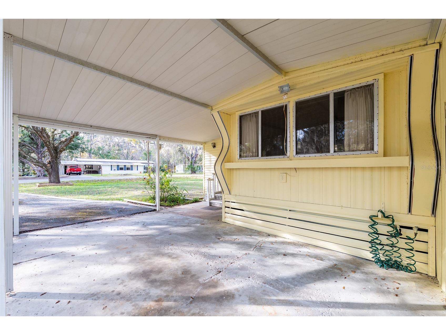 3809 Cr 405n Lake Panasoffkee FL 33538 - LAKE PANASOFFKEE G5106489 image3