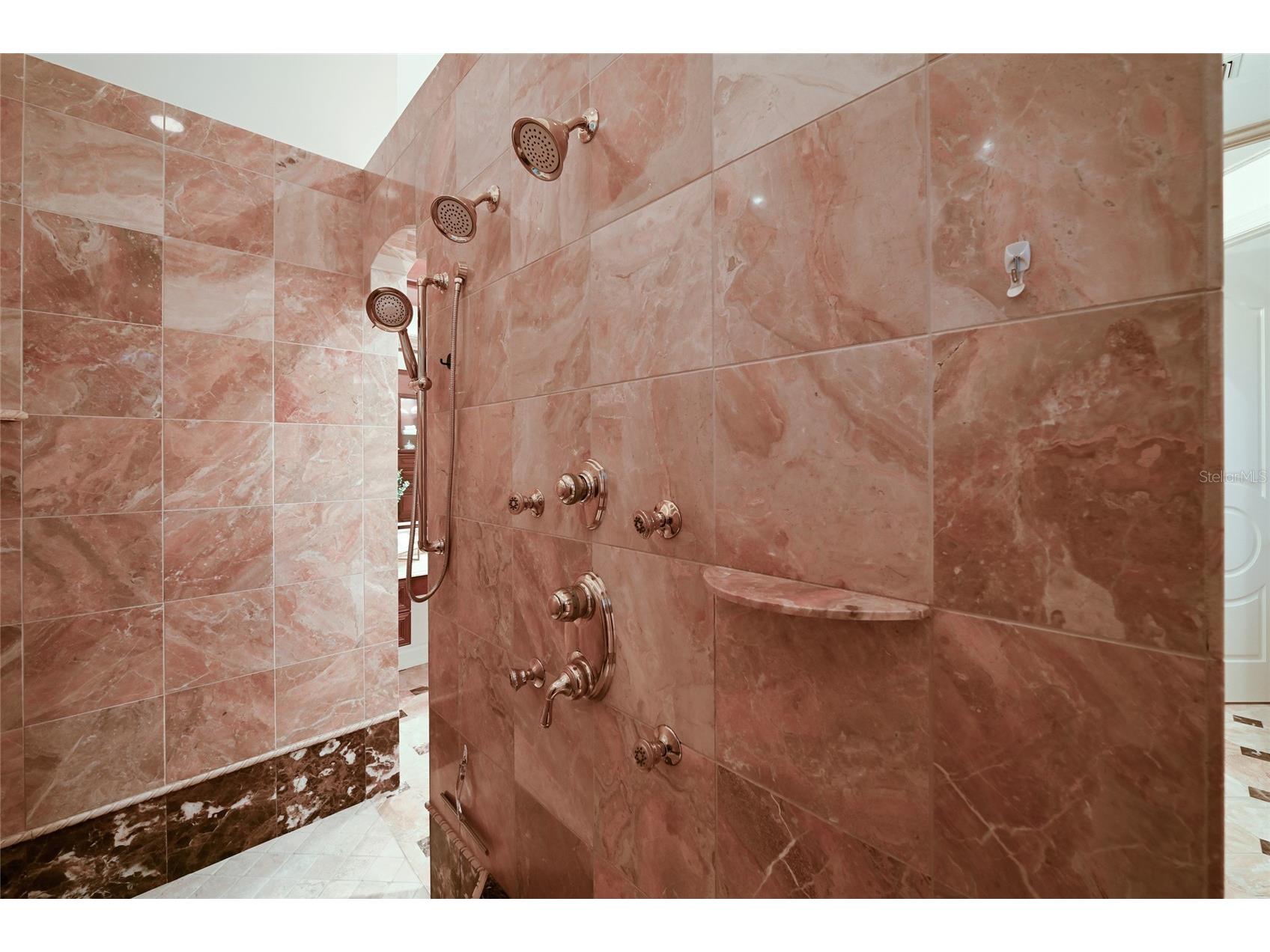 3809 Founders Club Drive Sarasota FL 34240 A4685858 image21