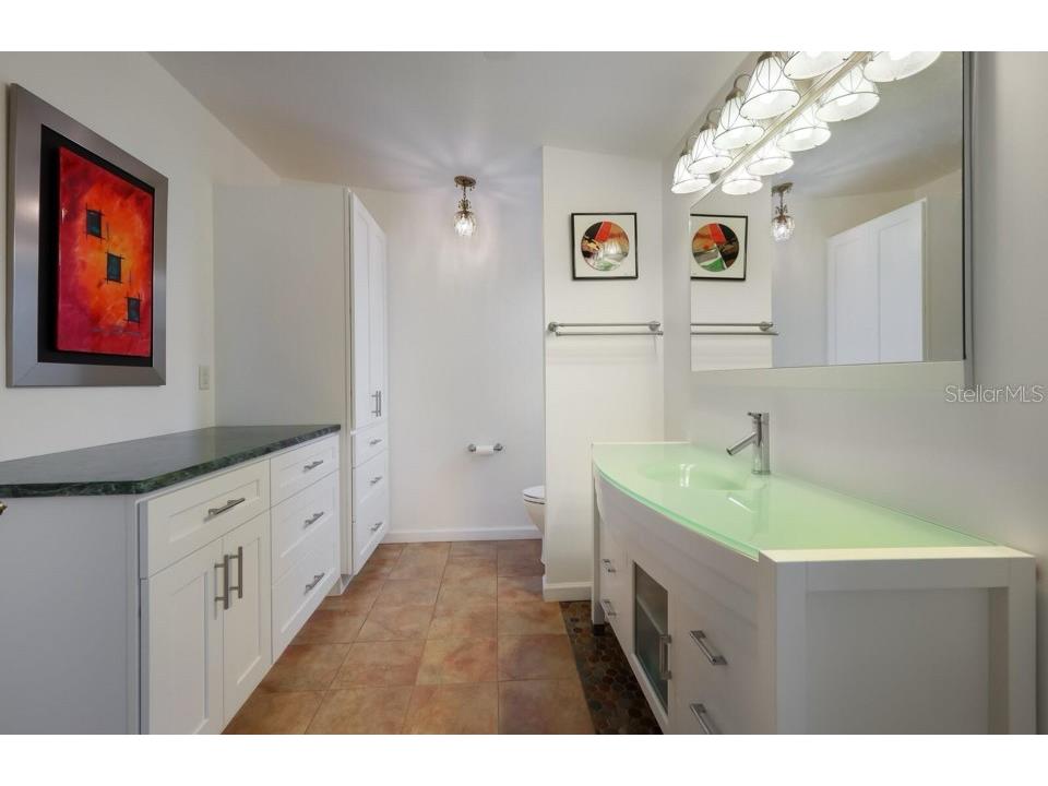 381 Bimini Drive Palmetto FL 34221 A4649385 image7