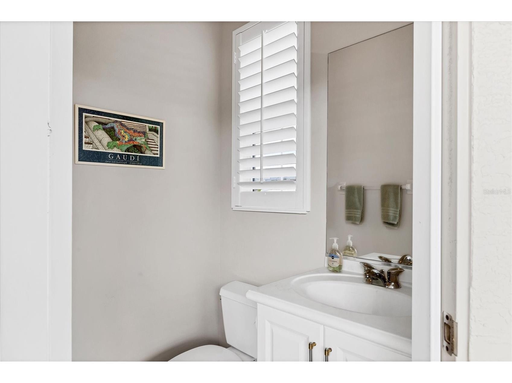 381 Bob White Drive Sarasota FL 34236 A4678714 image13