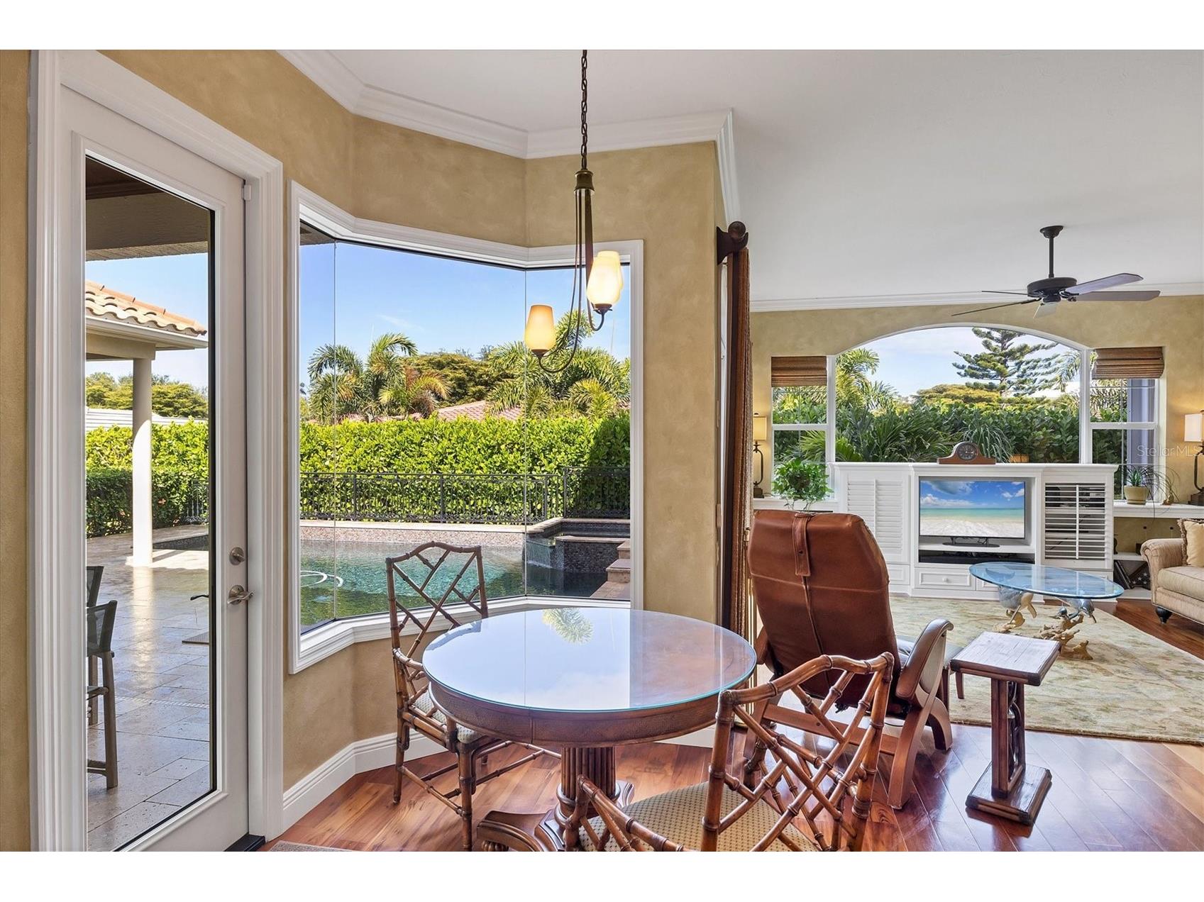 381 Bob White Drive Sarasota FL 34236 A4678714 image14