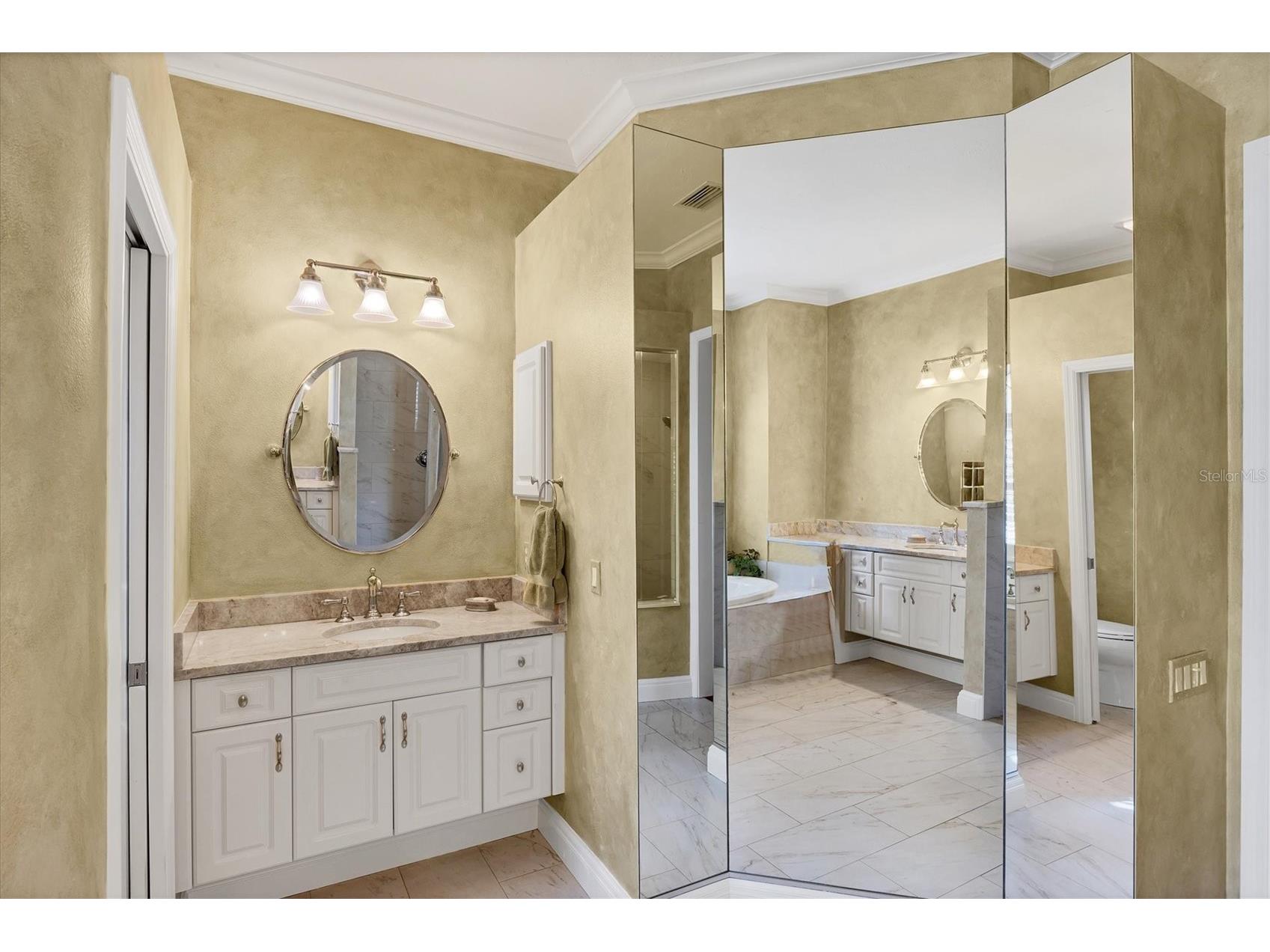 381 Bob White Drive Sarasota FL 34236 A4678714 image26