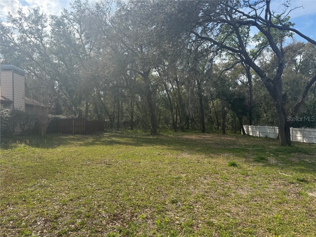 381 Carriage Lane Lady Lake FL 32159 G5093542 image1