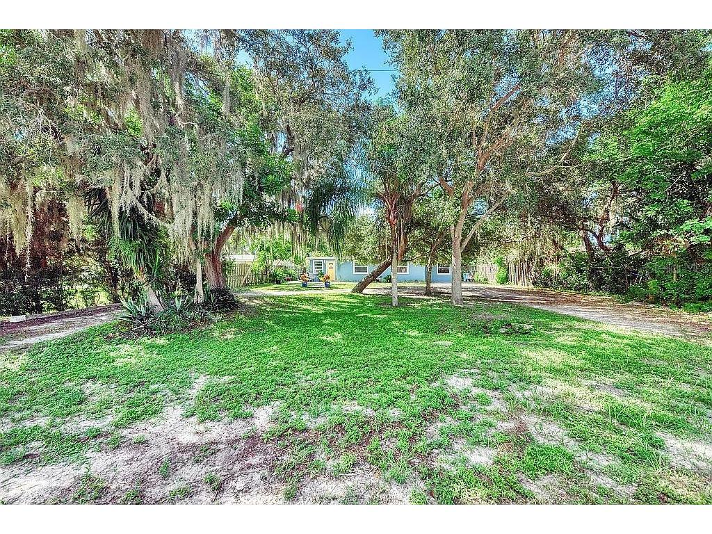 381 E Langsner Street Englewood FL 34223 O6105340 image1