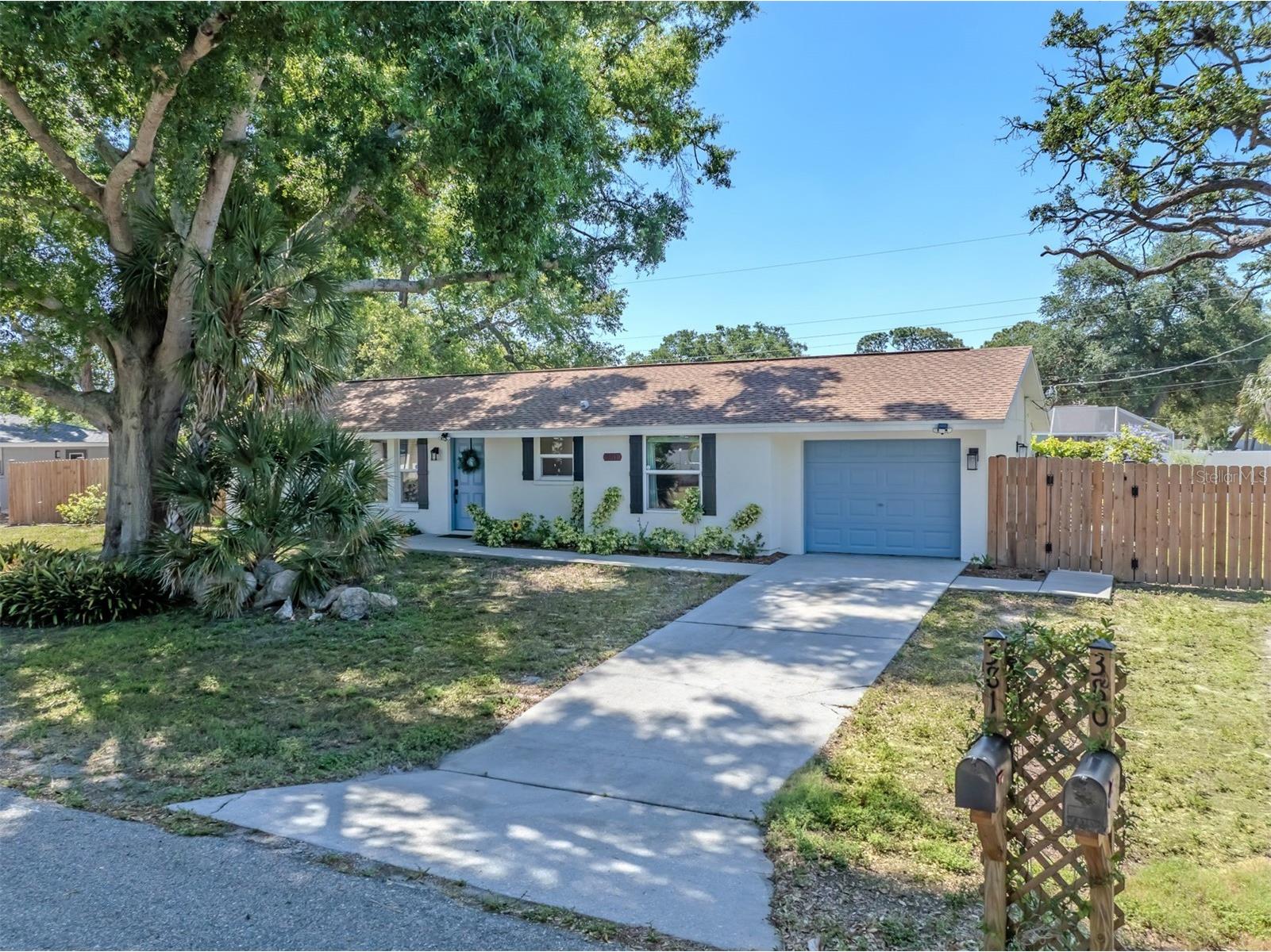 381 Falkland Road Venice FL 34293 N6144399 image1