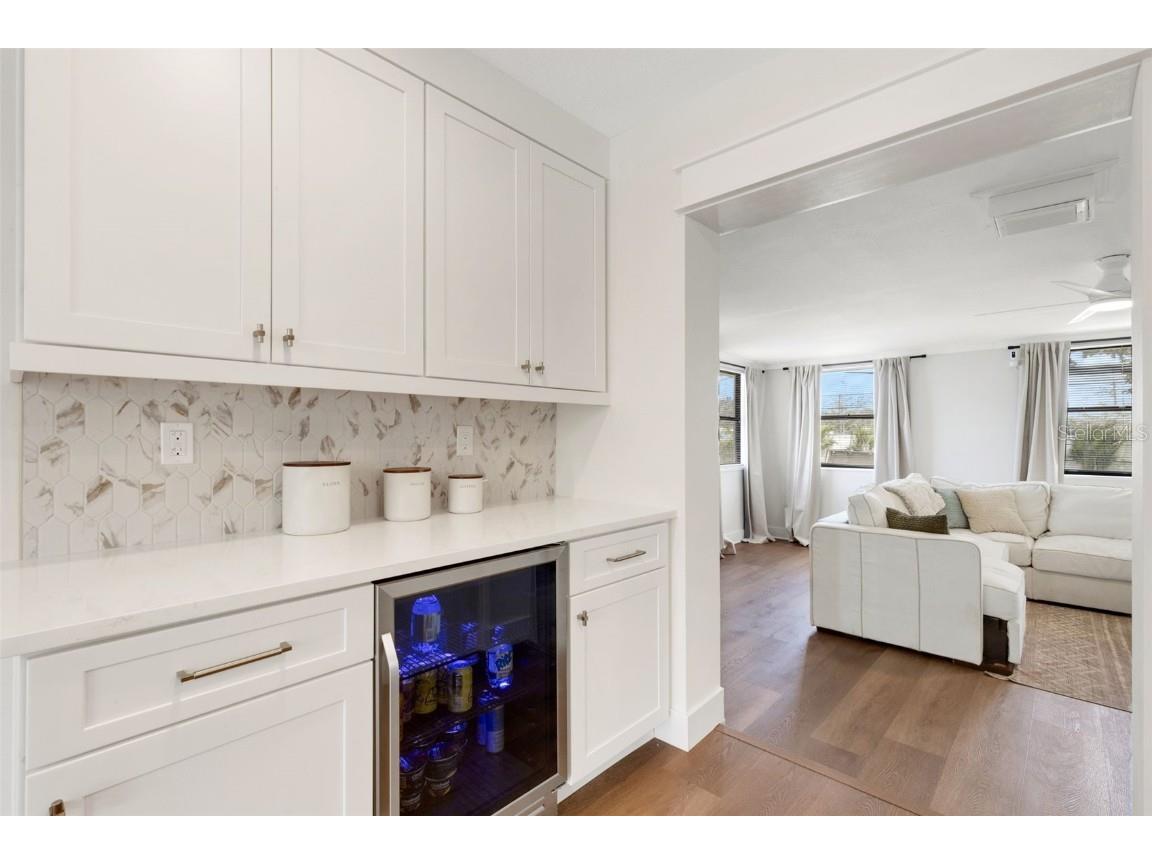 381 Kingfish Drive SE Saint Petersburg FL 33705 TB8414298 image14