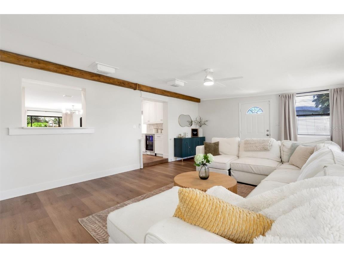 381 Kingfish Drive SE Saint Petersburg FL 33705 TB8414298 image17