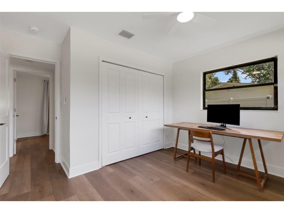 381 Kingfish Drive SE Saint Petersburg FL 33705 TB8414298 image29