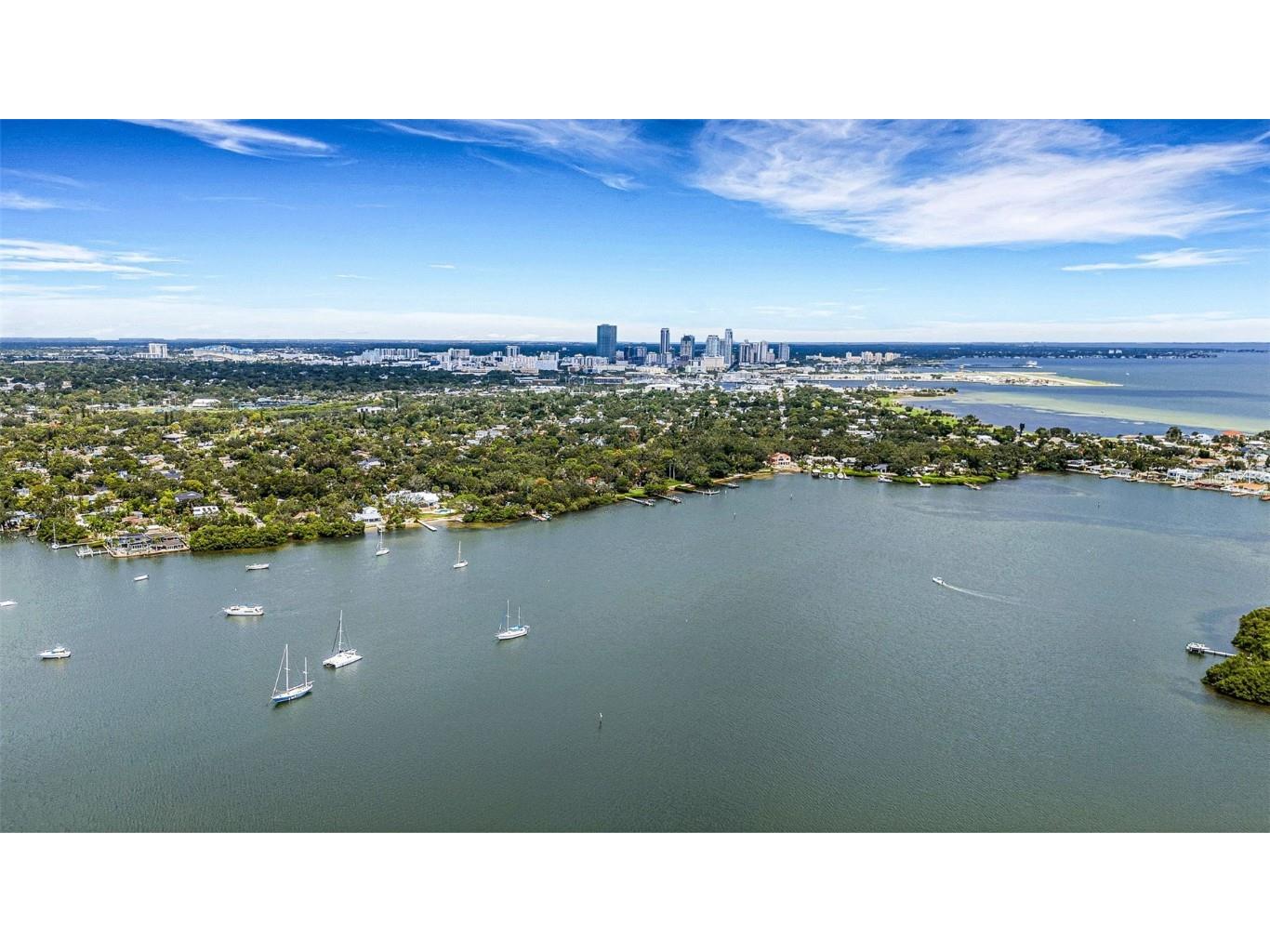 381 Kingfish Drive SE Saint Petersburg FL 33705 TB8414298 image42