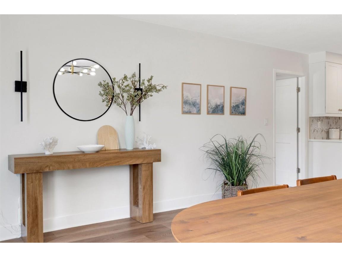 381 Kingfish Drive SE Saint Petersburg FL 33705 TB8414298 image7