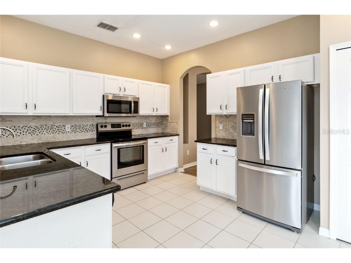 381 Lakepark Trail Oviedo FL 32765 O6355074 image8