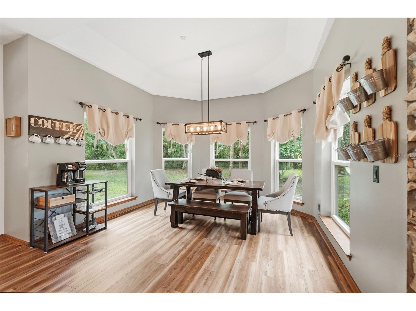 381 N Jungle Road Geneva FL 32732 V4949688 image11