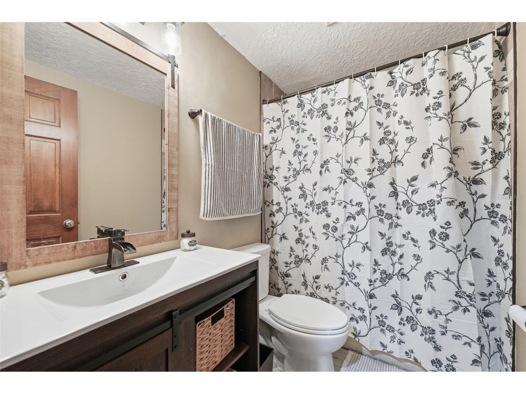 381 N Jungle Road Geneva FL 32732 V4949688 image22
