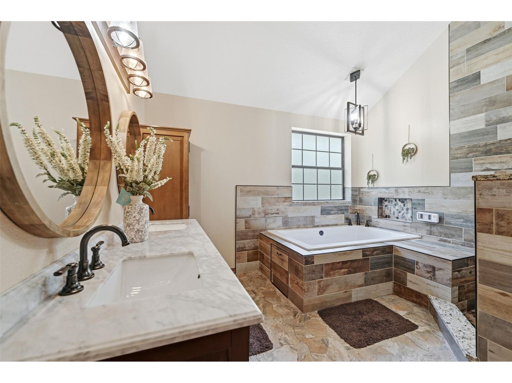 381 N Jungle Road Geneva FL 32732 V4949688 image29