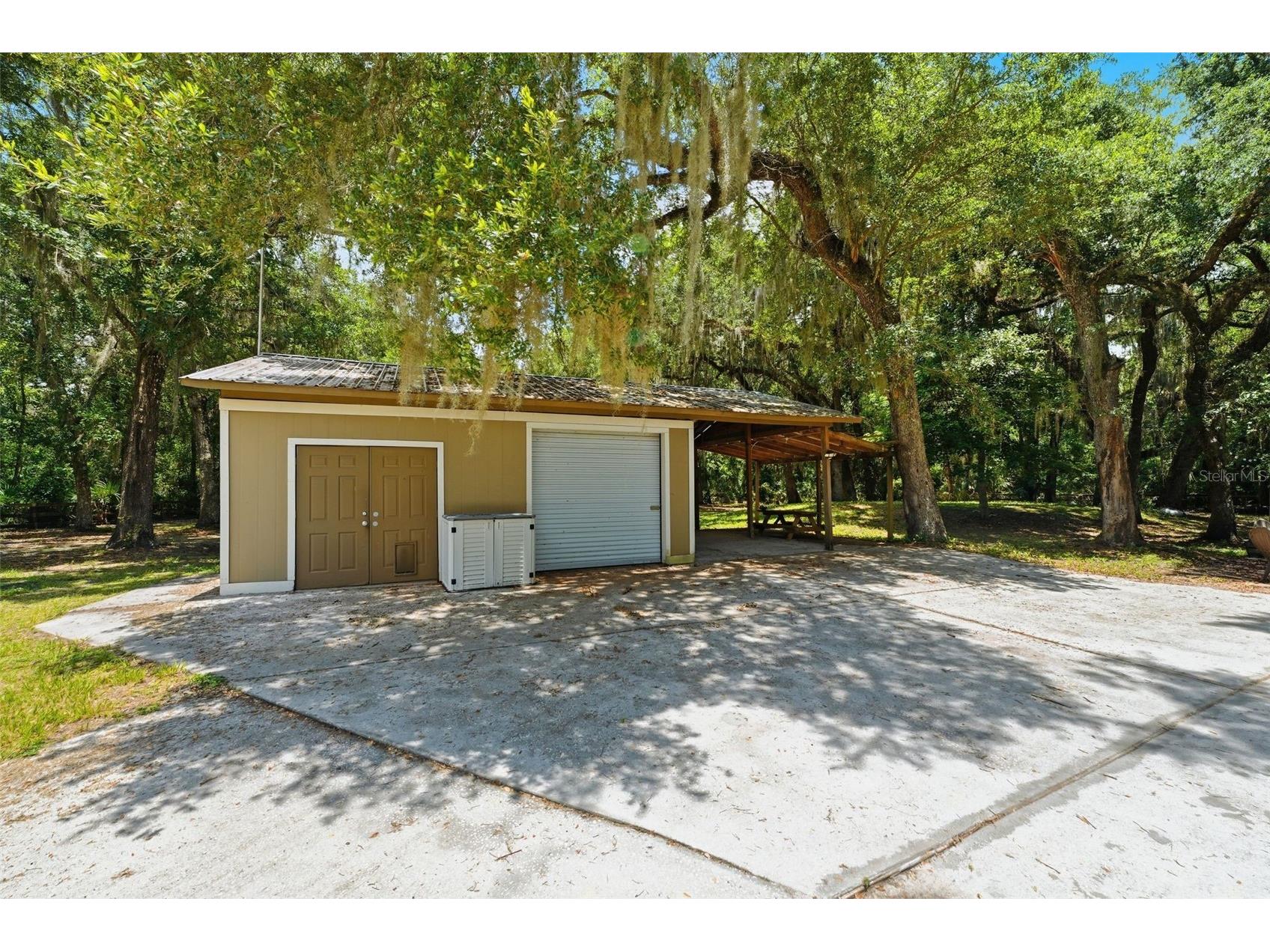 381 N Jungle Road Geneva FL 32732 V4949688 image40