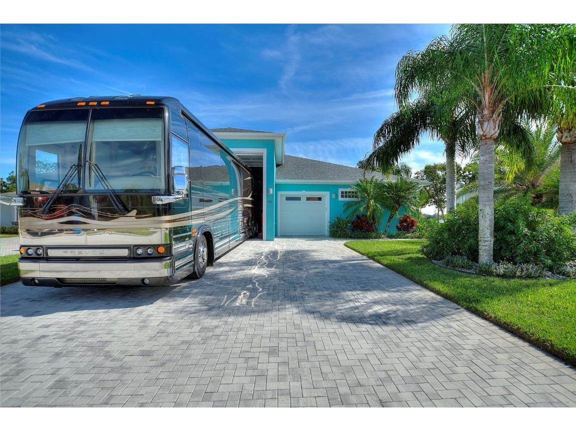 381 Nolane Lane Polk City FL 33868 L4956779 image2