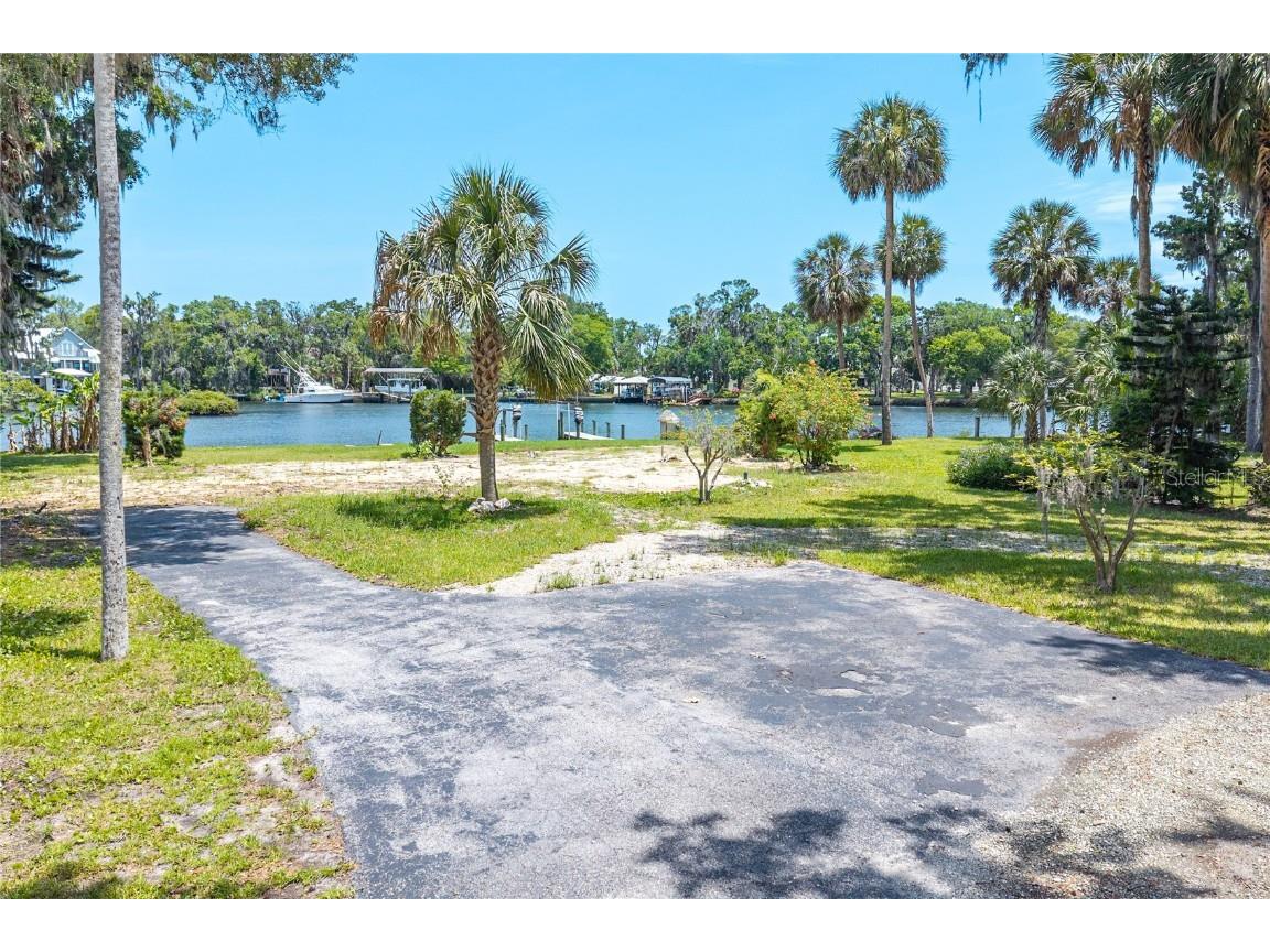381 NW Magnolia Circle Crystal River FL 34428 - CRYSTAL RIVER OM701789 image9