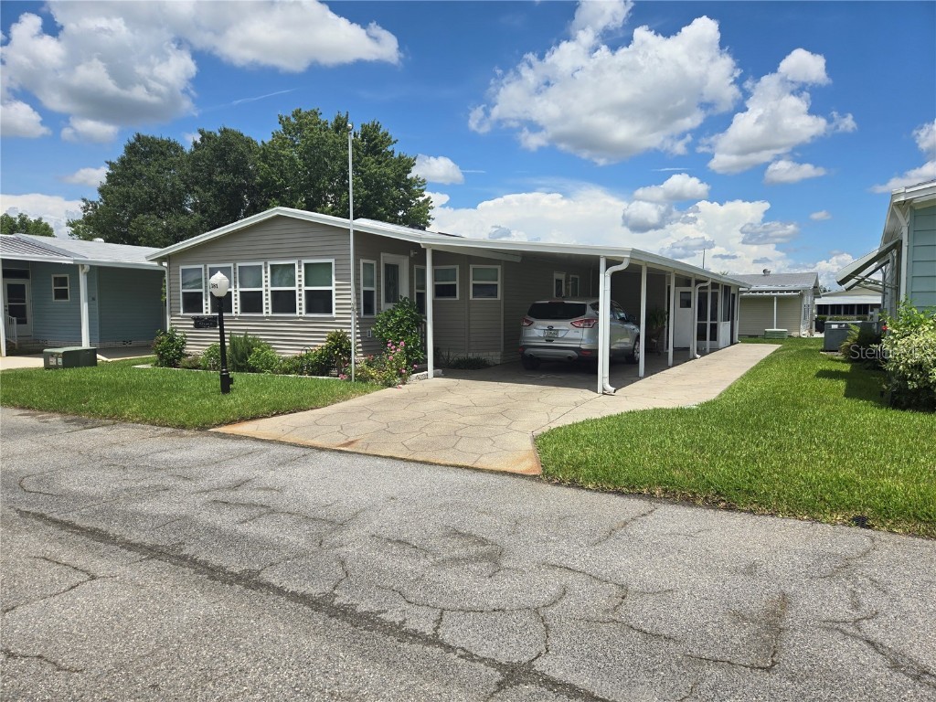 381 Townbridge Drive Haines City FL 33844 - LAKE HENRY P4931449 image1