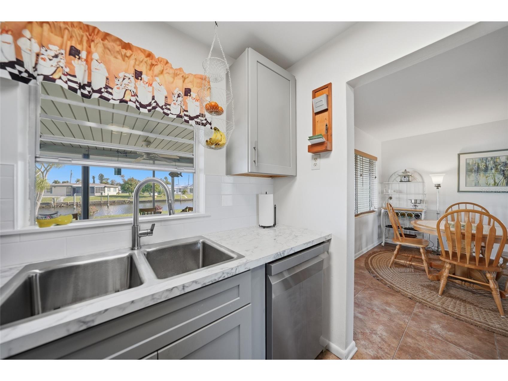 381 Weber Terrace Port Charlotte FL 33952 D6146853 image13